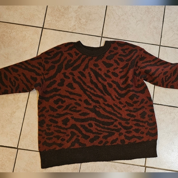 Cozy sweater - Picture 1 of 3